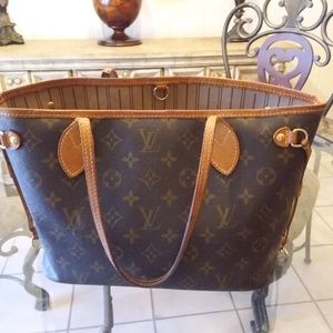 AUTHENTIC Louis Vuitton Neverful Pm